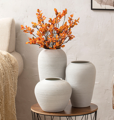 Manda- 201 - Luxury Flowers Vase