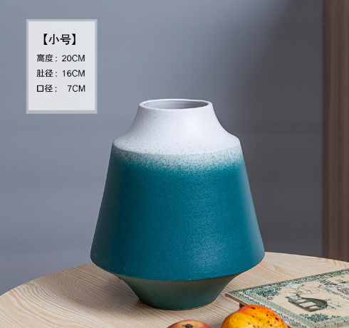 Vae Dee - 202 - Luxury Flowers Vase